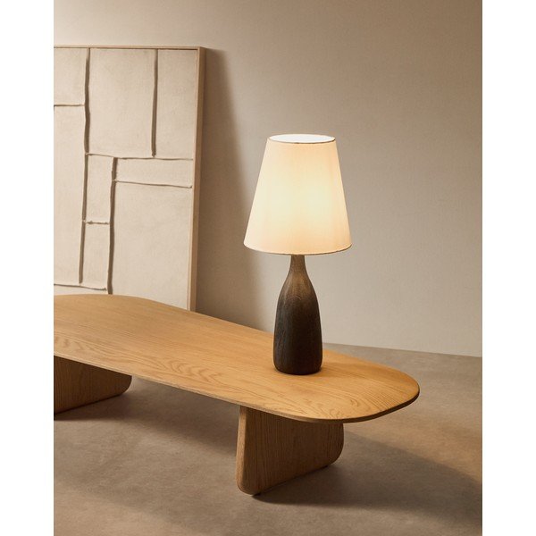 Juodos spalvos/kreminės spalvos stalinis šviestuvas (aukštis 56 cm) su tekstiliniu gaubtu Luvia – Kave Home-image-1