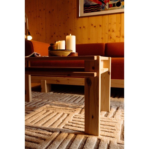 Šviesios natūralios spalvos iš pušies masyvo kavos staliukas 50x80 cm Tuck – Karup-image-1