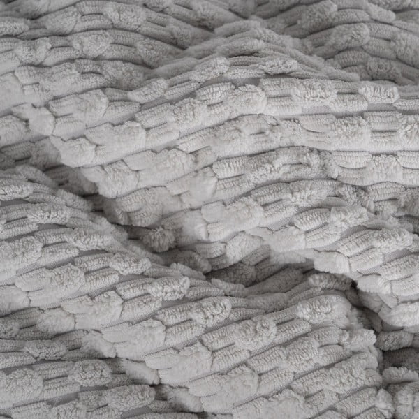 Šviesiai pilkos spalvos dygsniuota lovatiesė 180x260 cm – Ixia-image-2