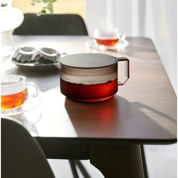 Juodos spalvos iš plastiko su koštuvu arbatinukas 600 ml Tower – YAMAZAKI-image-1