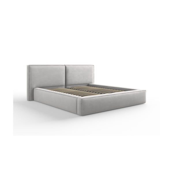 Dvigulė lova šviesiai pilkos spalvos audiniu dengta su sandėliavimo vieta su lovos grotelėmis 180x200 cm Arendal – Cosmopolitan Design
