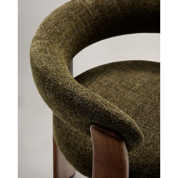 Khaki spalvos/rudos spalvos iš uosio masyvo valgomojo kėdė su porankiais Granite – Kave Home-image-3