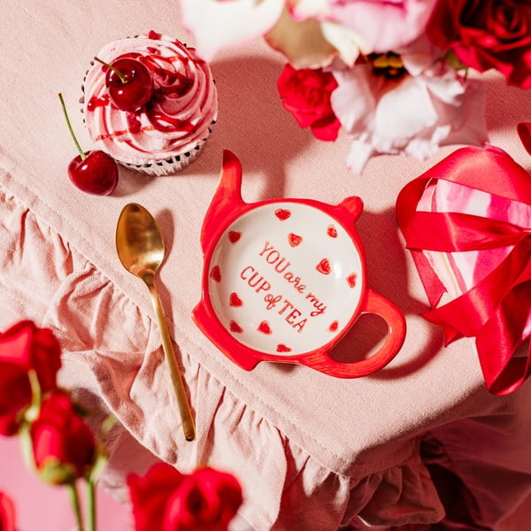 Iš keramikos padėklas arbatos maišeliams raudonos spalvos/baltos spalvos You are My Cup of Tea – Sass & Belle-image-2