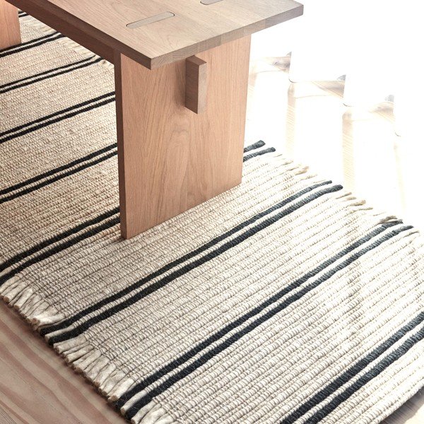Natūralios spalvos medžio masyvo suolas Kotai – OYOY Living Design-image-2