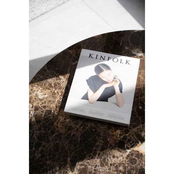 Rudos spalvos marmurinis apvalus kavos staliukas 90x90 cm Brooksville - Rowico-image-2