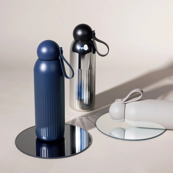 Mėlynos spalvos iš nerūdijančio plieno su šiaudeliu termosas 500 ml Tekla – Sagaform-image-1