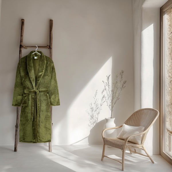 Iš mikropliušo chalatas žalios spalvos XL/XXL Polyvelvet – Good Morning-image-1