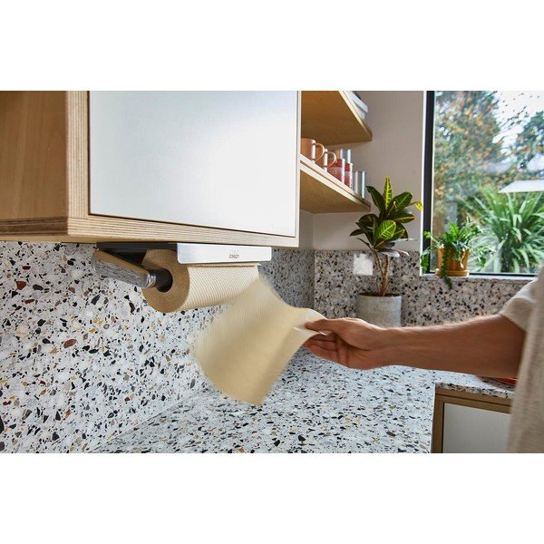 Sieninis sidabrinės spalvos iš plastiko popierinio rankšluosčio laikiklis RollGrip – Joseph Joseph-image-1