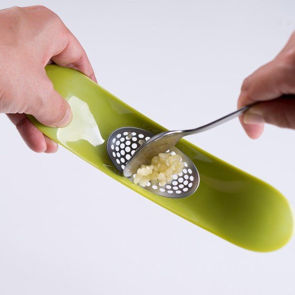 Žalias česnakų smulkintuvas Joseph Joseph Garlic Rocker-image-3
