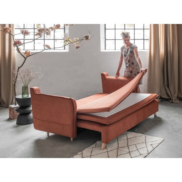 Iš velveto sulankstoma sofa raudonos plytų spalvos 225 cm Charming Charlie – Miuform-image-4