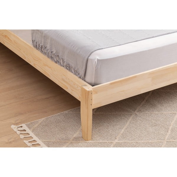 Iš eglės medžio masyvo dvigulė lova natūralios spalvos su lovos grotelėmis 140x200 cm Izabelya – Kalune Design-image-4