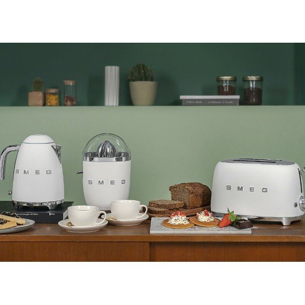 Matinės baltos spalvos virdulys 1,7 l 50's Retro Style – SMEG-image-3