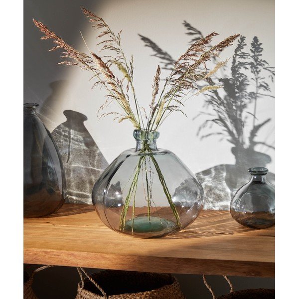 Mėlynos spalvos iš perdirbto stiklo vaza (aukštis 33 cm) Brenna – Kave Home-image-1