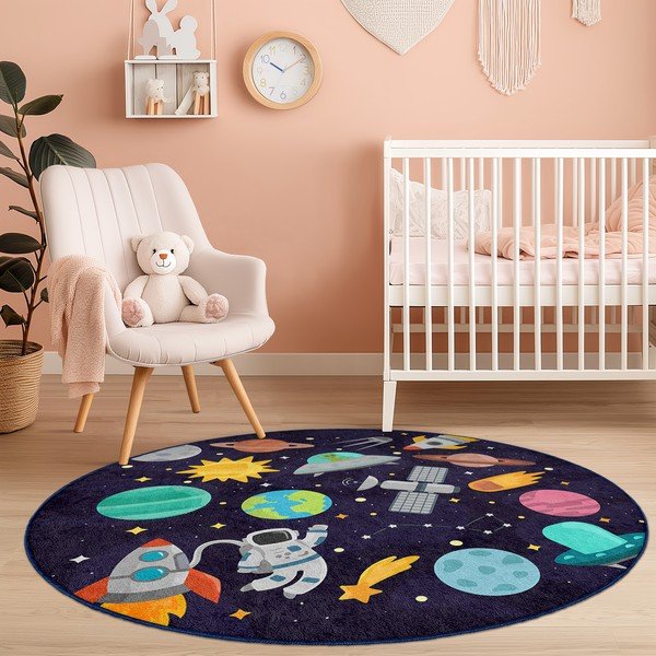 Skalbiamas tamsiai mėlynos spalvos vaikiškas žaidimų kilimas ø120 cm Into The Space – Mila Home-image-3