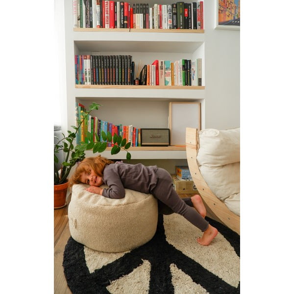 Vaikiškas pufas smėlio spalvos iš boucle Cream – Really Nice Things-image-2