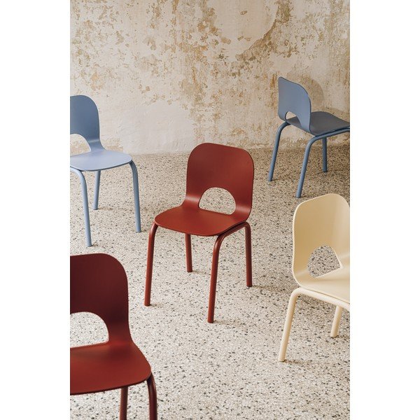 Raudonos spalvos valgomojo kėdė Atto – noo.ma-image-1