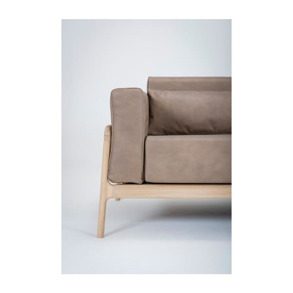 Šviesiai ruda buivolo odos sofa su ąžuolo masyvo konstrukcija Gazzda Fawn, 180 cm-image-4