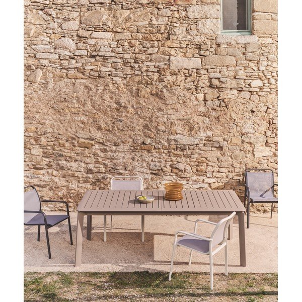 Iš metalo sodo valgomojo stalas 100x205 cm Brela – Kave Home-image-1