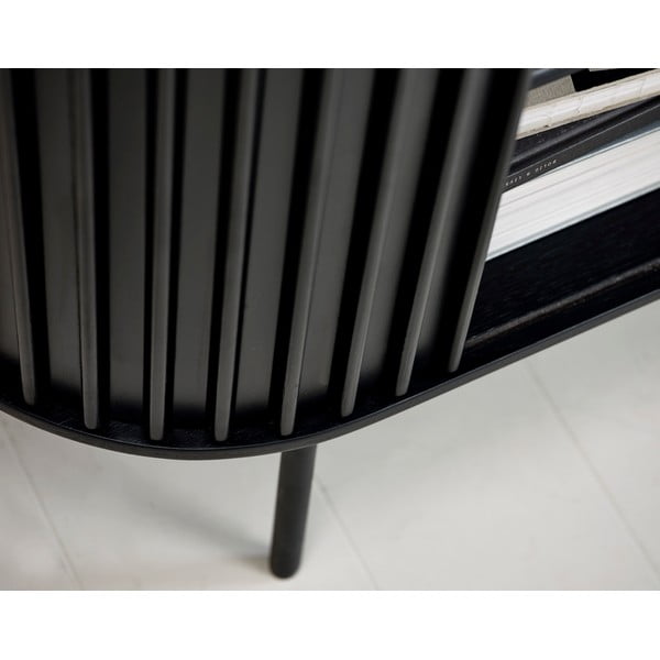 Spintelė juodos spalvos iš ąžuolo 125x110 cm Siena – Unique Furniture-image-1