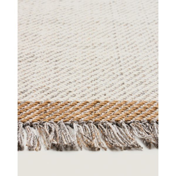 Rankų darbo kreminės spalvos iš vilnos kilimas 200x300 cm Brina – Kave Home-image-3