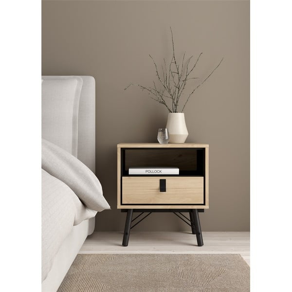 Naktinis staliukas natūralios spalvos iš ąžuolo Ry – Tvilum-image-1