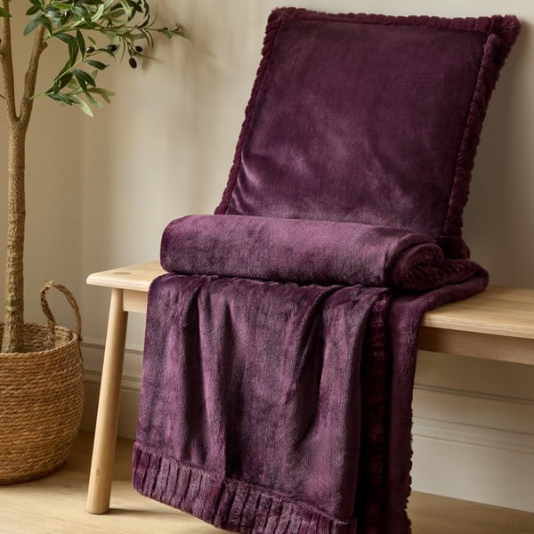Iš mikropliušo dekoratyvinė pagalvėlė 55x55 cm Velvet and Faux Fur – Catherine Lansfield-image-3