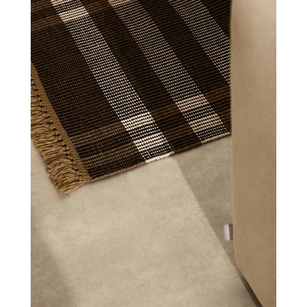 Apverčiamas/rankų darbo juodos spalvos kilimas 60x90 cm Barani – Kave Home-image-2