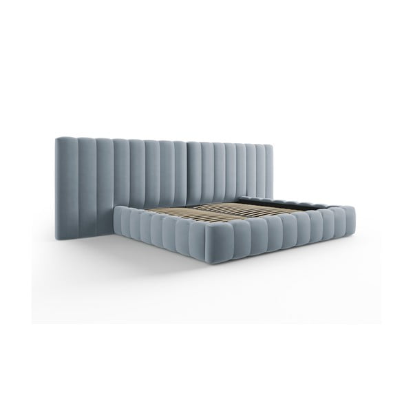 Dvigulė lova šviesiai mėlynos spalvos audiniu dengta su sandėliavimo vieta su lovos grotelėmis 200x200 cm Gina – Milo Casa