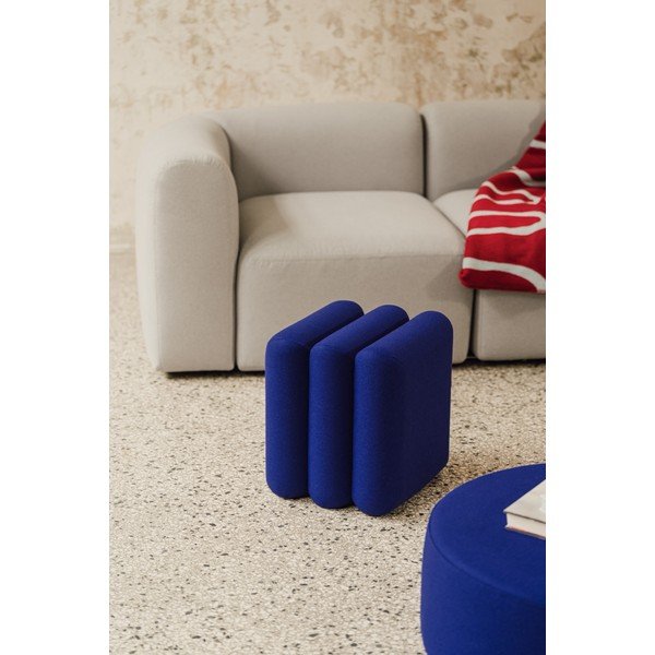 Mėlynos spalvos pufas iš vilnos Radd – noo.ma-image-3