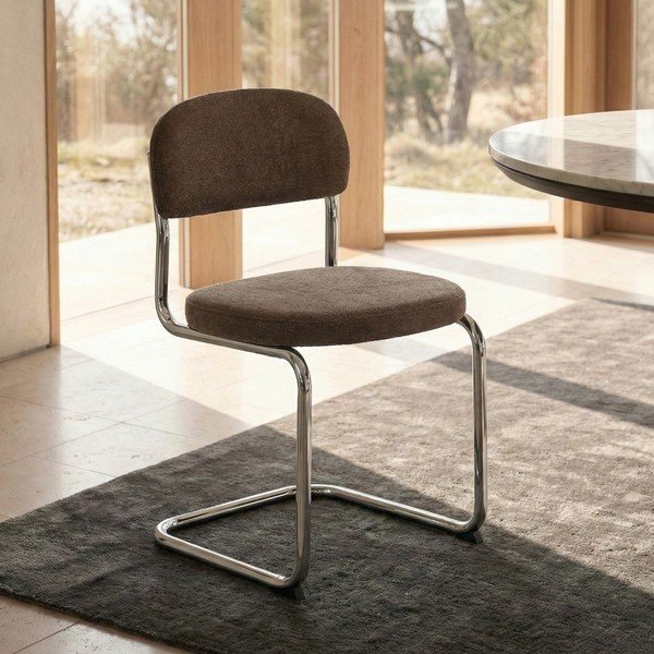 Rudos spalvos valgomojo kėdė Griffin – Unique Furniture-image-1