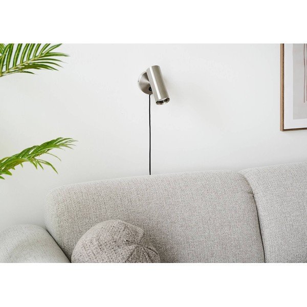 Sidabrinės spalvos iš plieno sieninė lempa su kištuku Paris – House Nordic-image-1