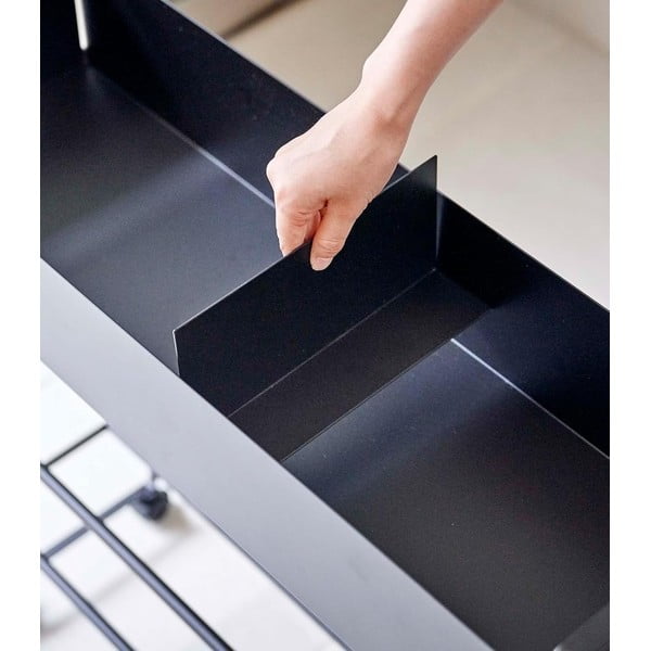 Iš metalo vaikiškų batų lentyna juodos spalvos 74,5x74,5x22 cm Tower – YAMAZAKI-image-1
