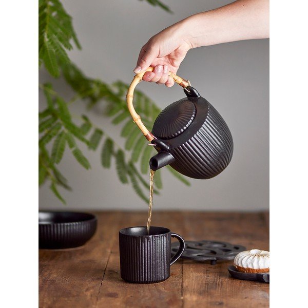 Juodos spalvos iš molio arbatinukas 850 ml Neri – Bloomingville-image-2