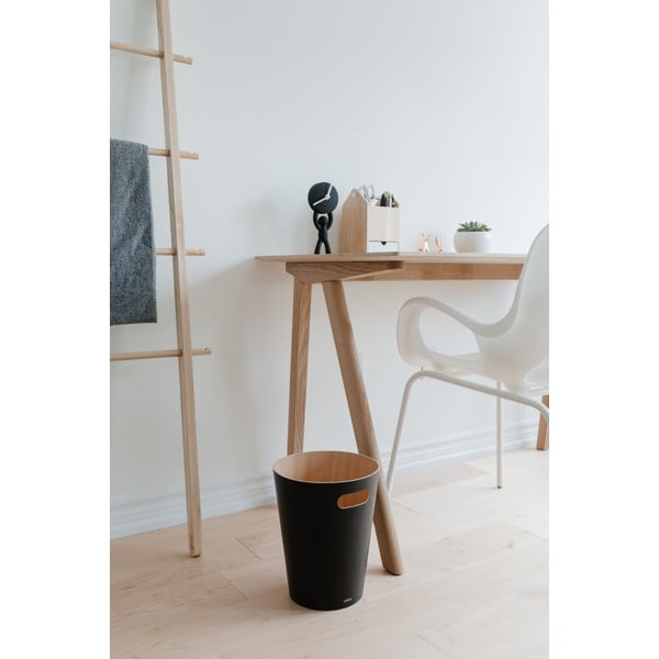 Juodos spalvos šiukšliadėžė biurui 7,5 l Woodrow – Umbra-image-1