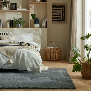 Skalbiamas iš perdirbto pluošto kilimas tamsiai pilkos spalvos 120x170 cm Fluffy – Flair Rugs