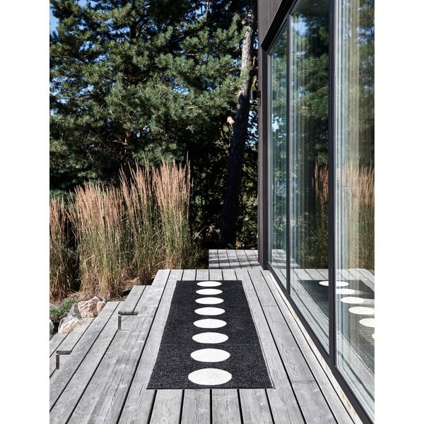 Juodos ir baltos spalvos lauko kilimas 70x300 cm Vera Black – Pappelina-image-4