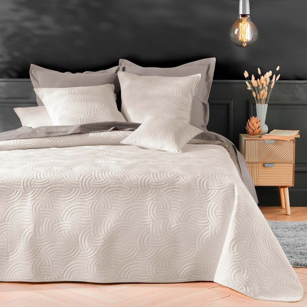 Kreminės spalvos iš velveto lovatiesės ir pagalvės užvalkalų rinkinys 220x240 cm Solange – douceur d'intérieur-image-1