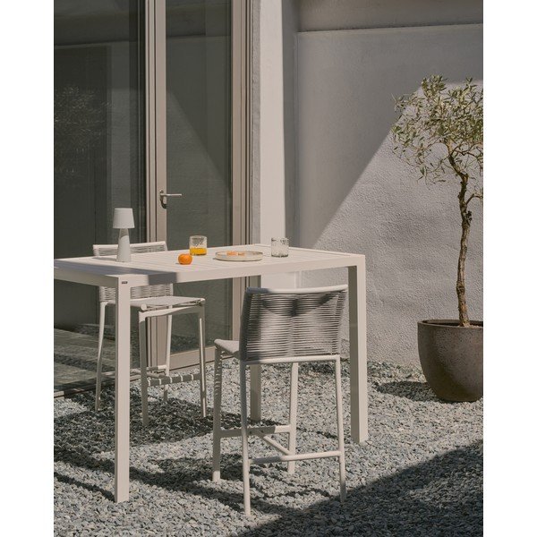 Iš aliuminio sodo valgomojo stalas 77x150 cm Culip – Kave Home-image-1
