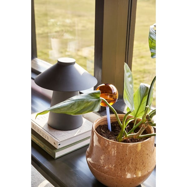 Juodo metalo stalinė lempa Chipper - Hübsch-image-1