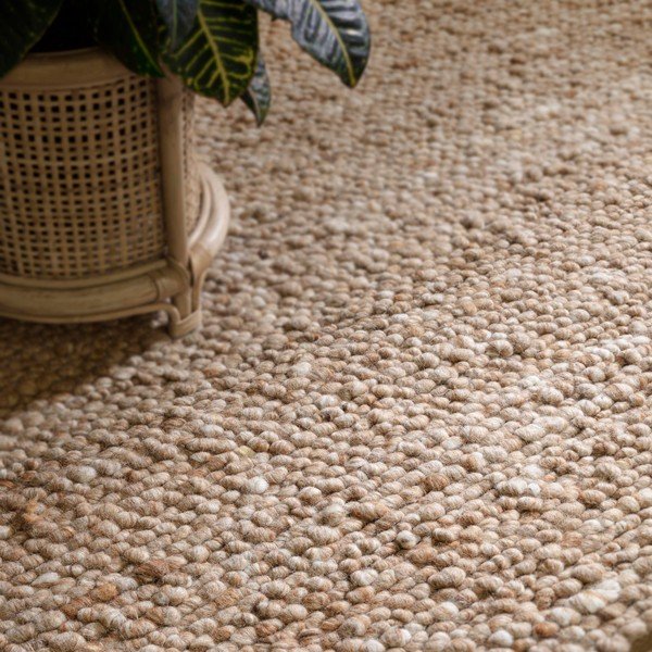 Rankų darbo smėlio spalvos iš vilnos kilimas 200x300 cm Adler Honey – Asiatic Carpets-image-2