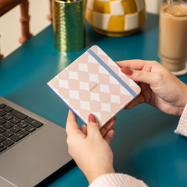 Slaptažodžių užrašinė 69 psl. – Busy B-image-1