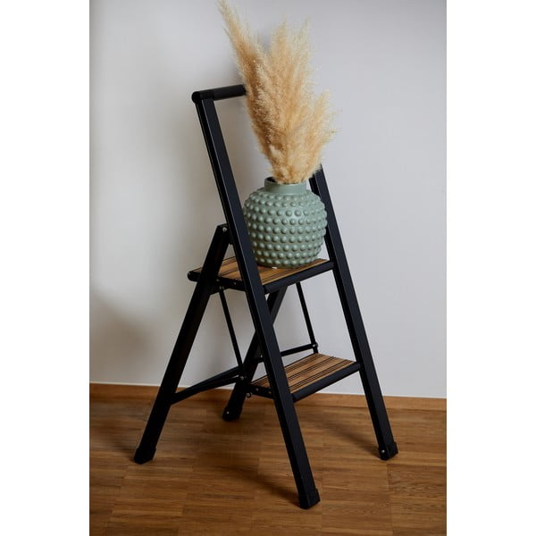 Juodos aliuminio neslystančios sulankstomos kopėčios "Wenko Stepladder II".-image-4