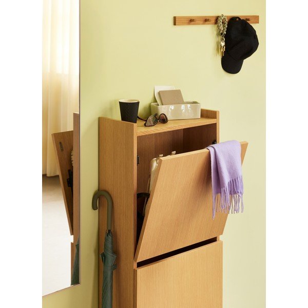 Natūralios spalvos atlenkiama spintelė batams iš ąžuolo 50x110x24 cm Forma – Hübsch-image-2