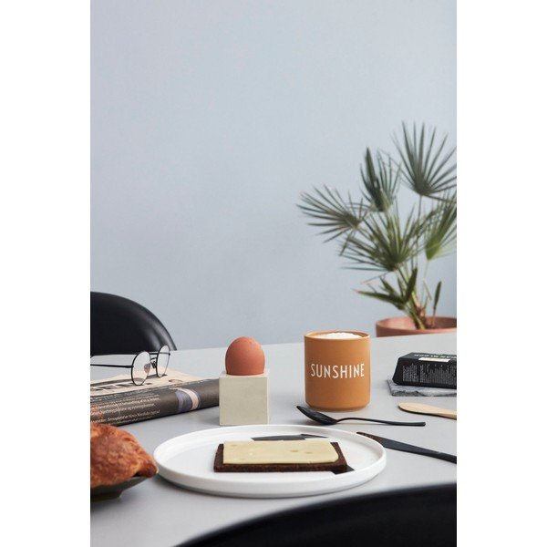 Geltonos spalvos porcelianinis puodelis Design Letters Favourite Sunshine-image-1