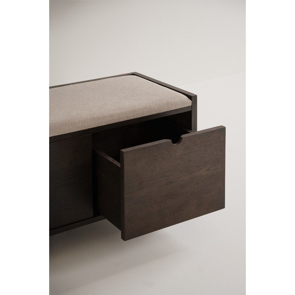 Tamsios natūralios spalvos iš ąžuolo masyvo spintelė batams su suoliuku 80x47x41 cm Hillmond – Rowico-image-4