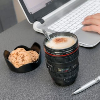 Juodas daugiafunkcinis kelioninis puodelis InnovaGoods Lens, 400 ml