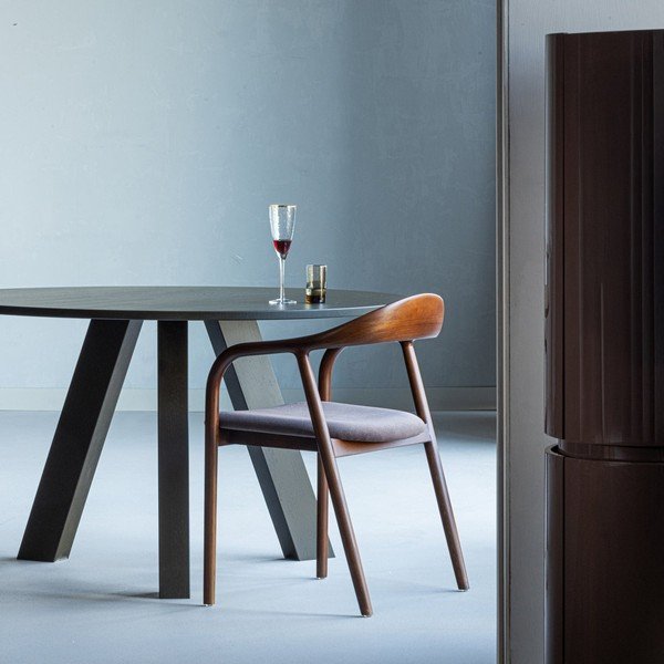 Iš ąžuolo masyvo apvalios formos valgomojo stalas ø 129 cm Rhonda – WOOOD-image-3