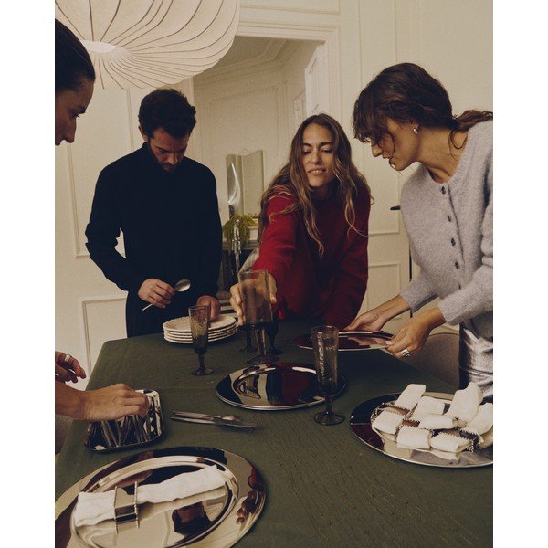 Stiklinė vynui Obila – Kave Home-image-3