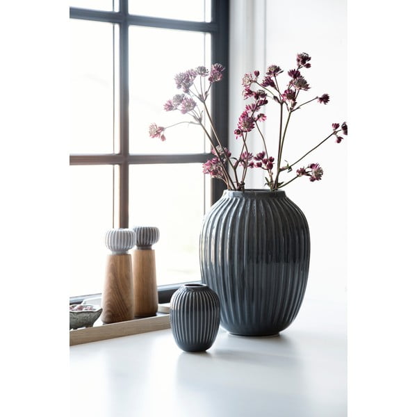 Antracito spalvos keramikos vaza Kähler Design Hammershoi, aukštis 10 cm-image-1
