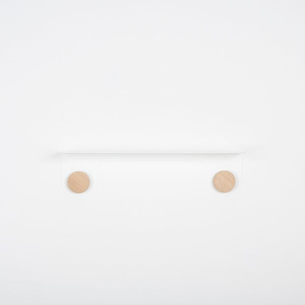 Balto plieno sieninė lentyna su ąžuolo medžio detalėmis ir 2 kabliukais Gazzda, 50 cm ilgio-image-1